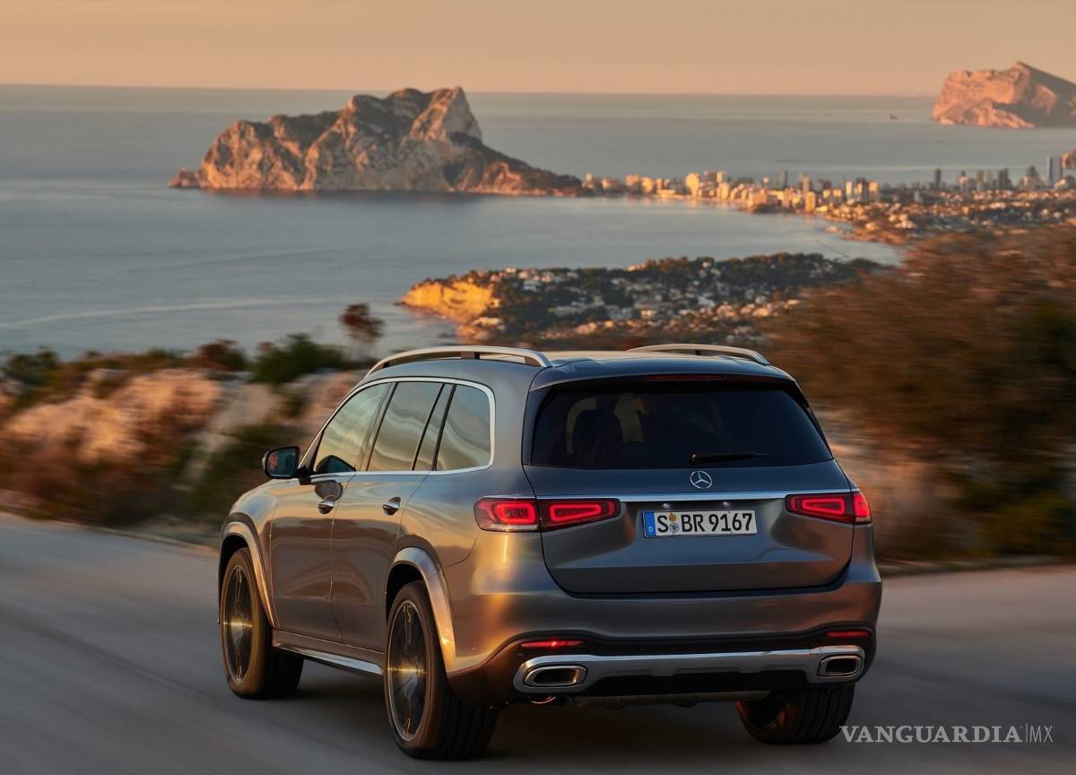 $!Nuevo Mercedes-Benz GLS, todo un Clase S, pero sin temor al off-road