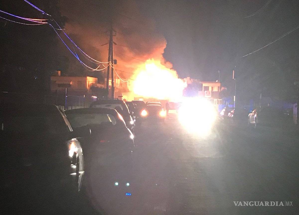 $!Incendio de un karaoke en China deja 18 muertos