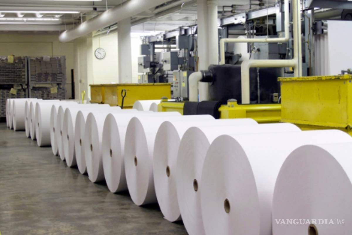 Desabasto de papel en México pegará a varios giros