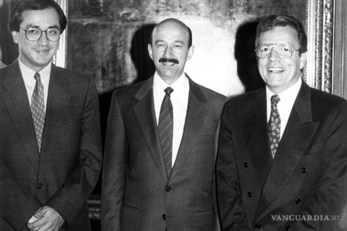 $!Falsa, la foto de López Obrador junto a Carlos Salinas