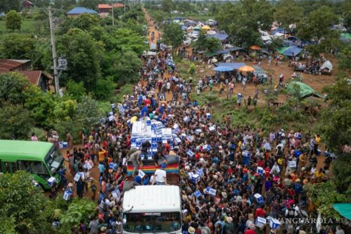 Tailandia trabaja para repatriar a miles de personas varadas en el cruce fronterizo de Camboya