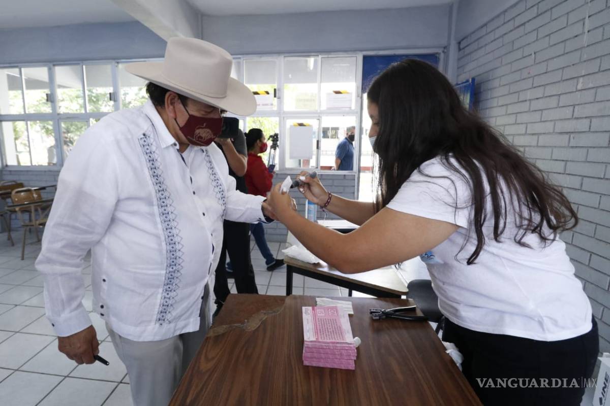 Con poca afluencia arranca Consulta Popular en Saltillo