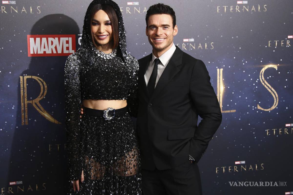 Richard Madden y Salma Hayek apoyan escenas de sexo entre superhéroes en ‘Eternals’