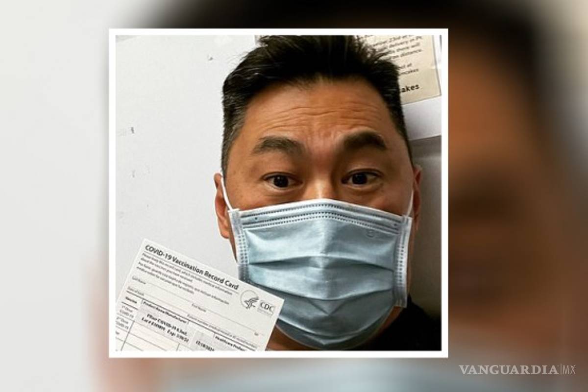 Enfermero se contagió de COVID-19 días después de ser vacunado, en EU