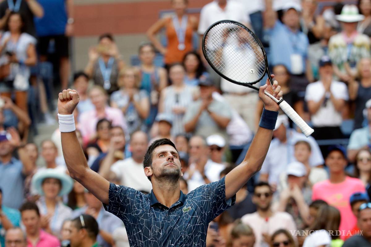Djokovic avanzó; Sharapova se quedó en el camino