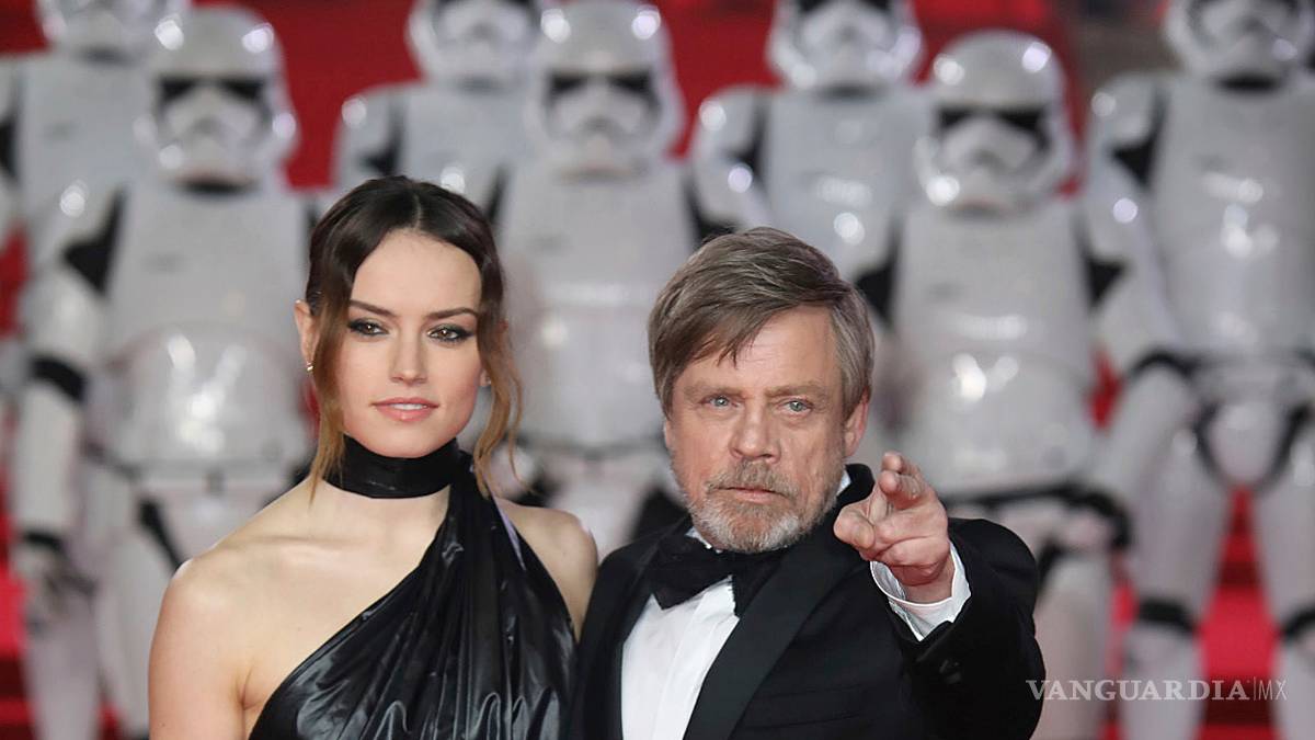 "¿Quién iba a pensar que había un plan de pensiones para los Jedi?": Mark Hamill