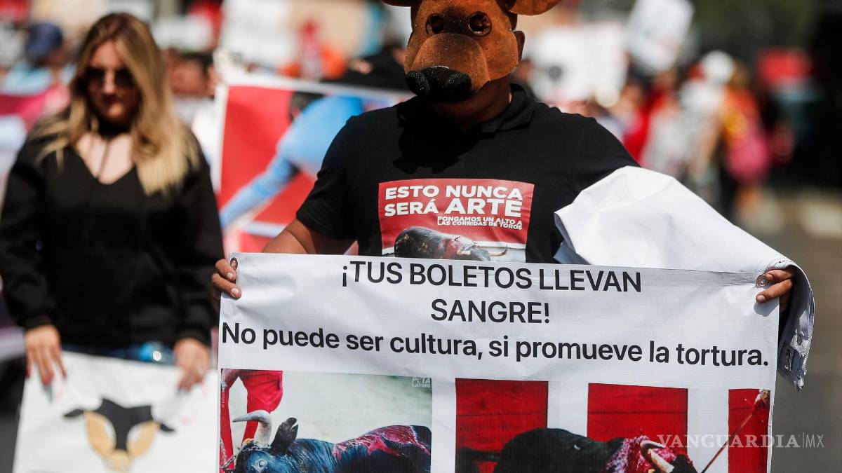 Prohíben corridas de toros en la Plaza México