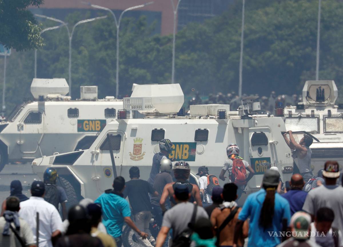 $!Golpe de Estado en Venezuela, ¿la caída de Nicolas Maduro?