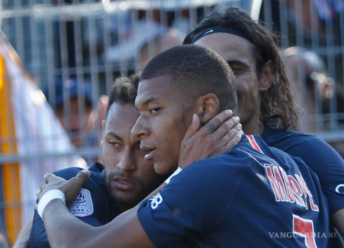 $!Di María anota un gol que da la vuelta al Mundo
