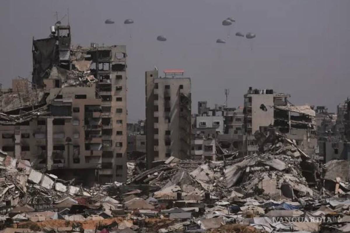 El embajador de EU en Israel, Mike Huckabee, critica duramente a la ONU y al NYT por el caos en la ayuda a Gaza