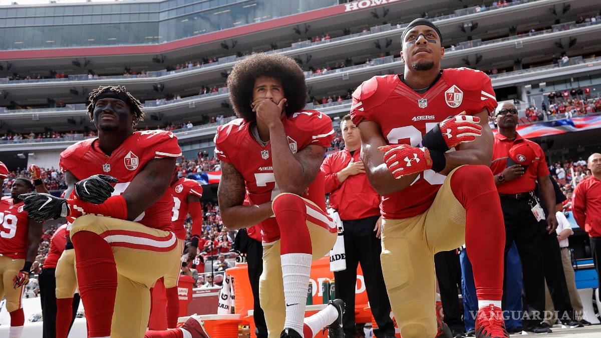 Niega la NFL estar boicoteando a Colin Kaepernick