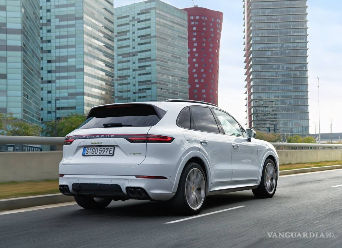 $!Porsche Cayenne E-Hybrid, lujoso SUV de 462 CV y 30 km por litro