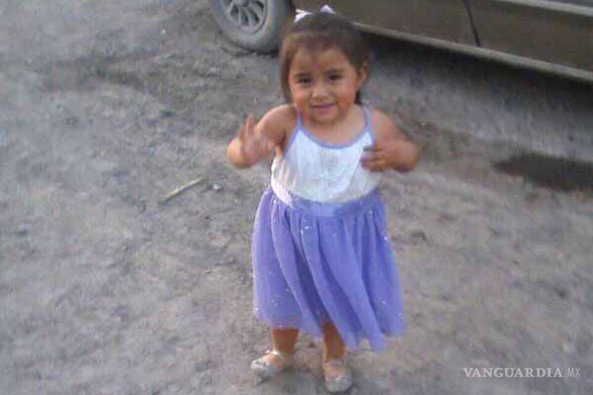 Familia saltillense pide apoyo para pequeña de 2 años: necesita un nebulizador