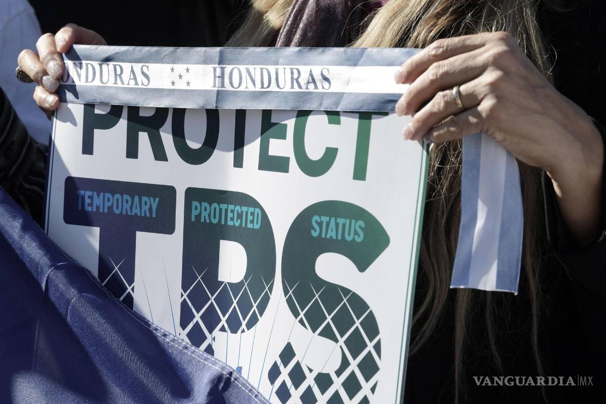 Cruzada de Trump contra el TPS genera temor y confusión sobre cuál país será el próximo