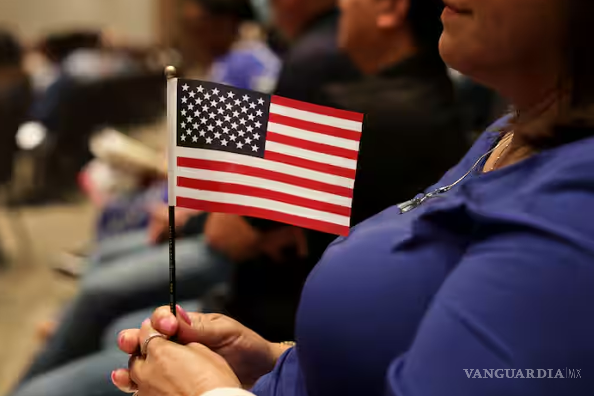 EU presenta nuevo plan migratorio; beneficiará a casados con estadounidenses, ¿cuáles son los requisitos?