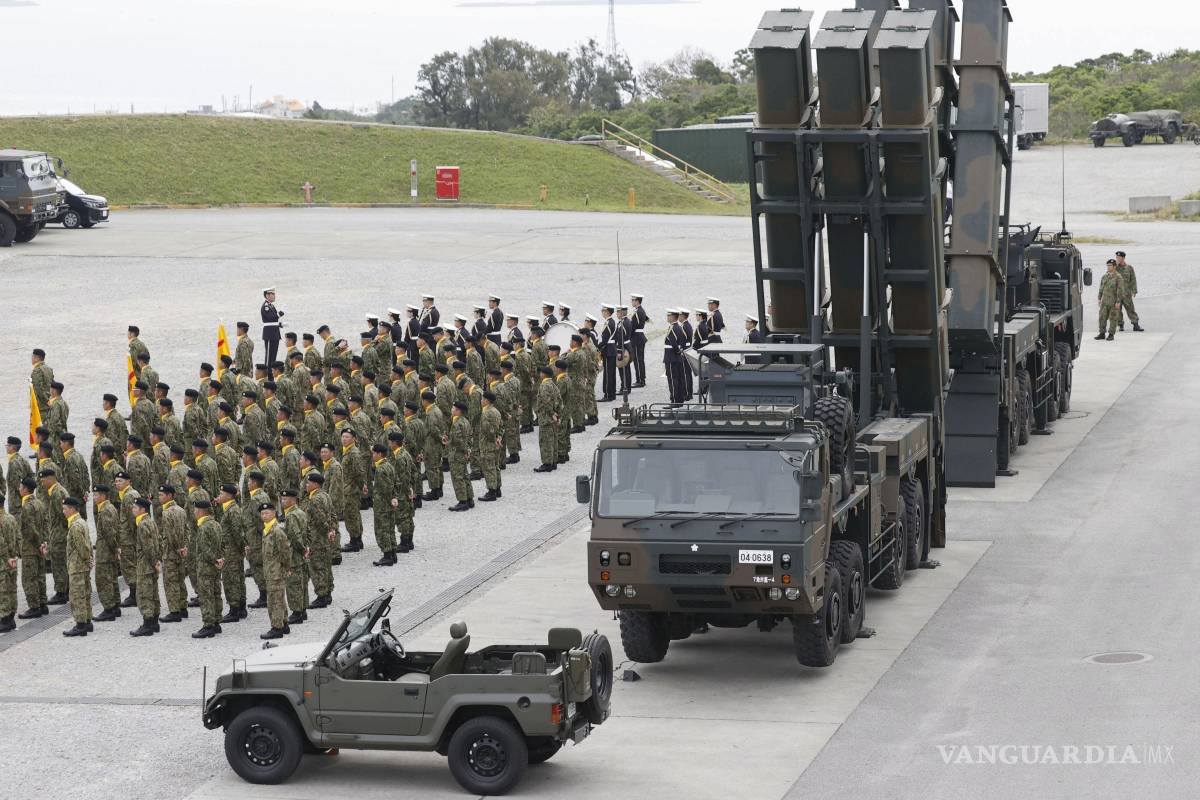 Gabinete de Japón da luz verde al presupuesto récord de defensa para disuadir a China