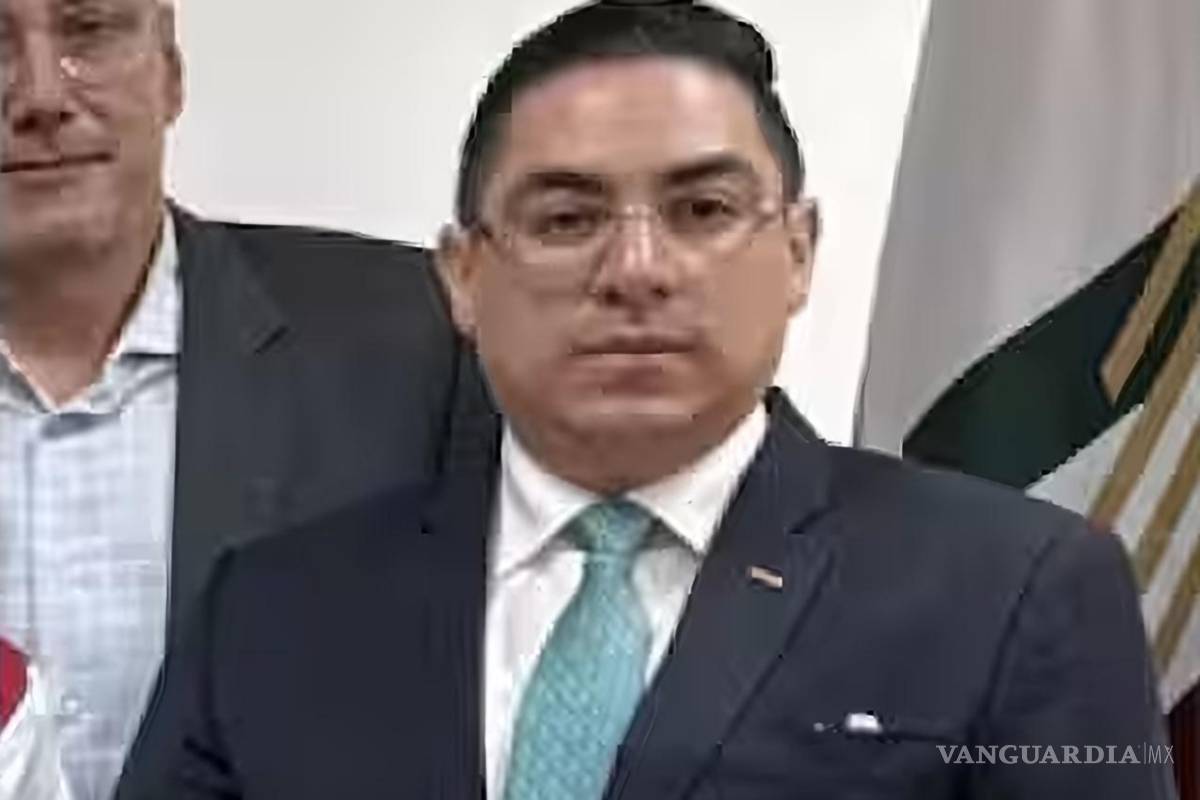 Senado reconoce a Alex Tonatiuh Márquez Hernández por su combate al huachicol y tráfico de drogas