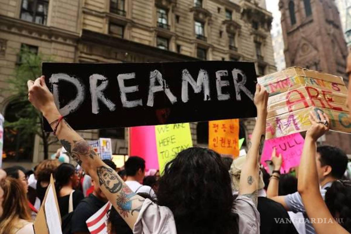 Piden ciudadanía a ‘Dreamers’ antes de que Republicanos recuperen la Cámara de Representantes