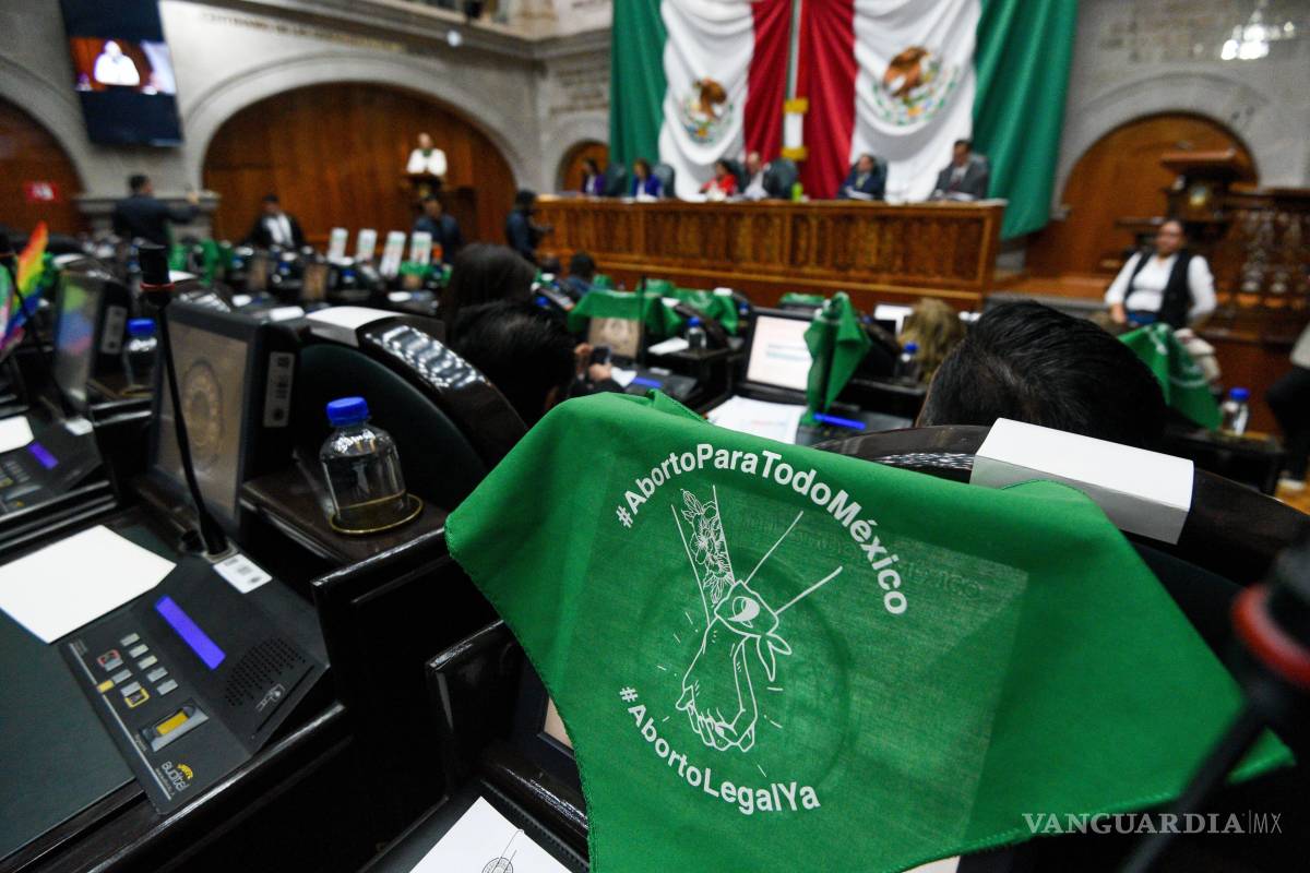 Investigan a más de 7 mil personas por abortar en México