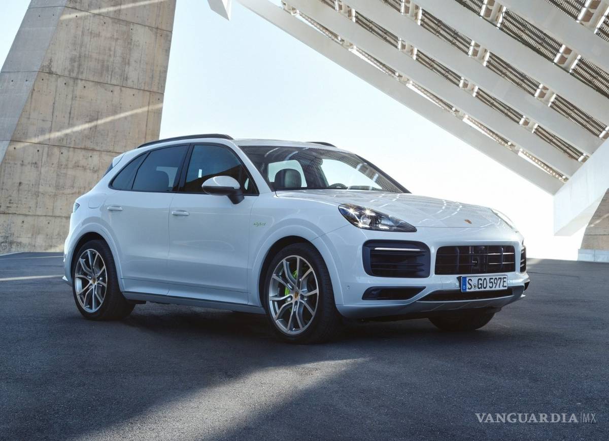 $!Porsche Cayenne E-Hybrid, lujoso SUV de 462 CV y 30 km por litro