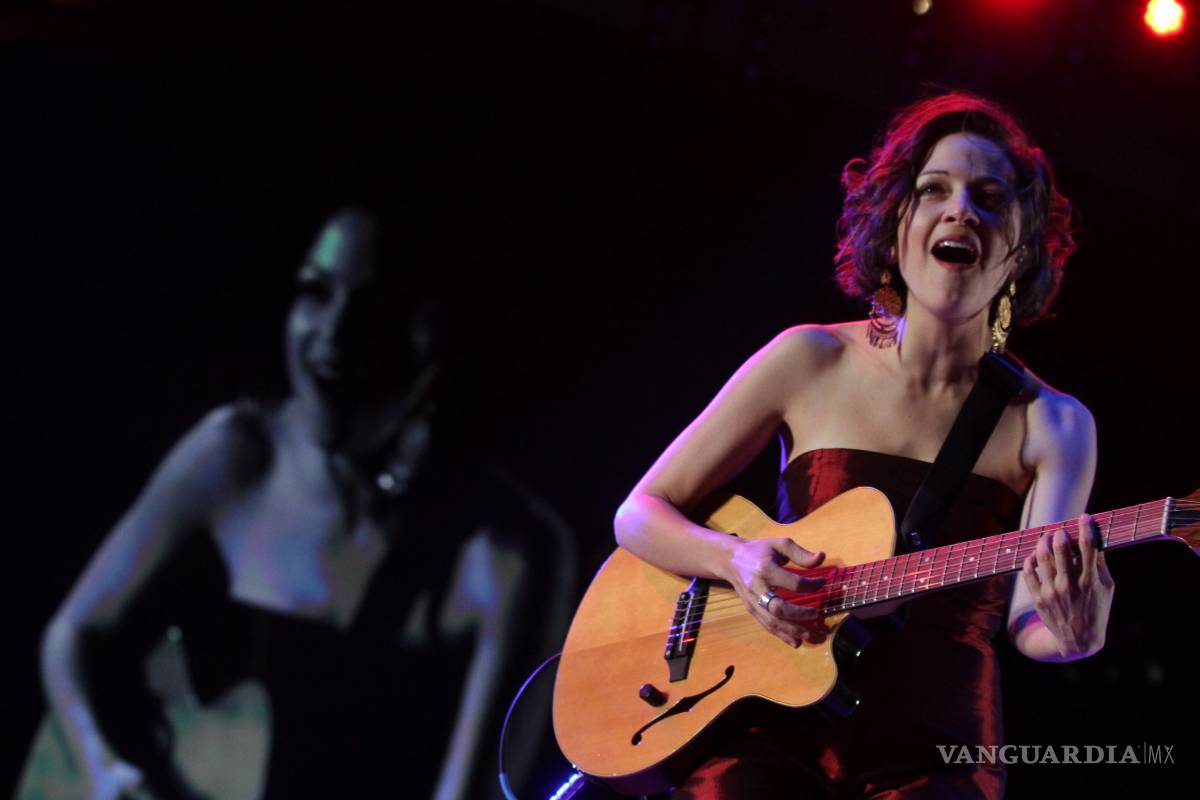 Natalia Lafourcade lleva &quot;Hasta la raíz&quot; al Vive Latino