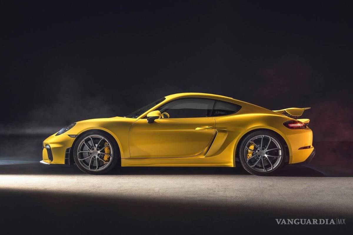 Porsche 718 eléctrico llegaría en 2025