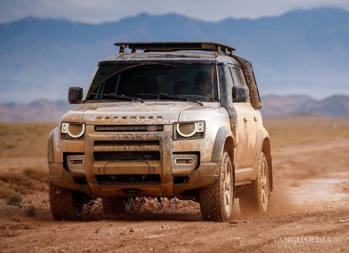 $!El nuevo Land Rover Defender puede cruzar lo que sea sin dejar de ser lujoso y cómodo