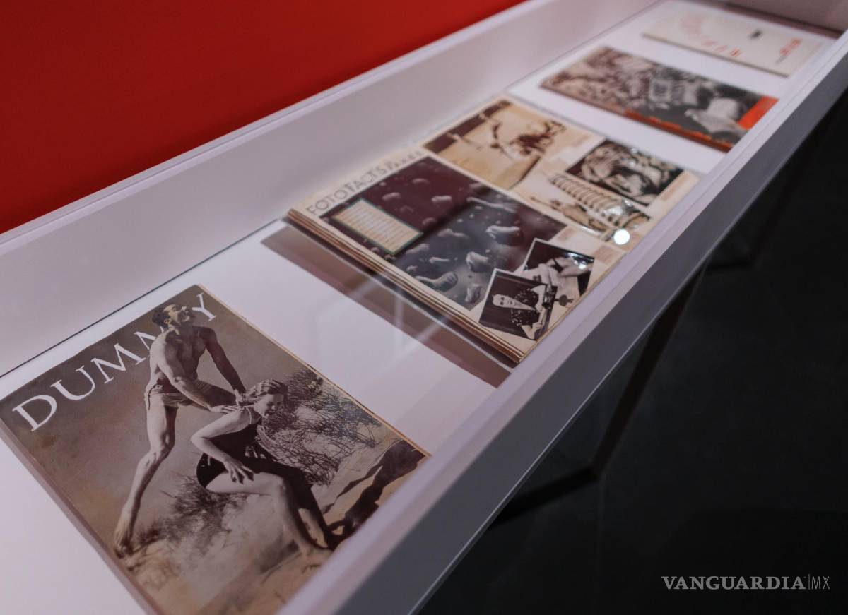$!Las maquetas de los ejemplos del primer número de la revista Life se exhiben en la exposición “La revista Life y el poder de la fotografía”.