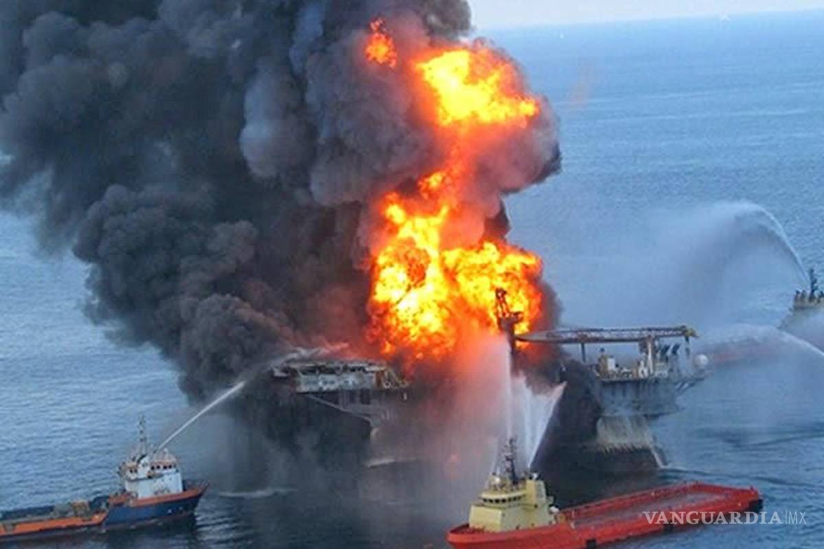 Van 874 muertes de trabajadores de Pemex en 41 accidentes