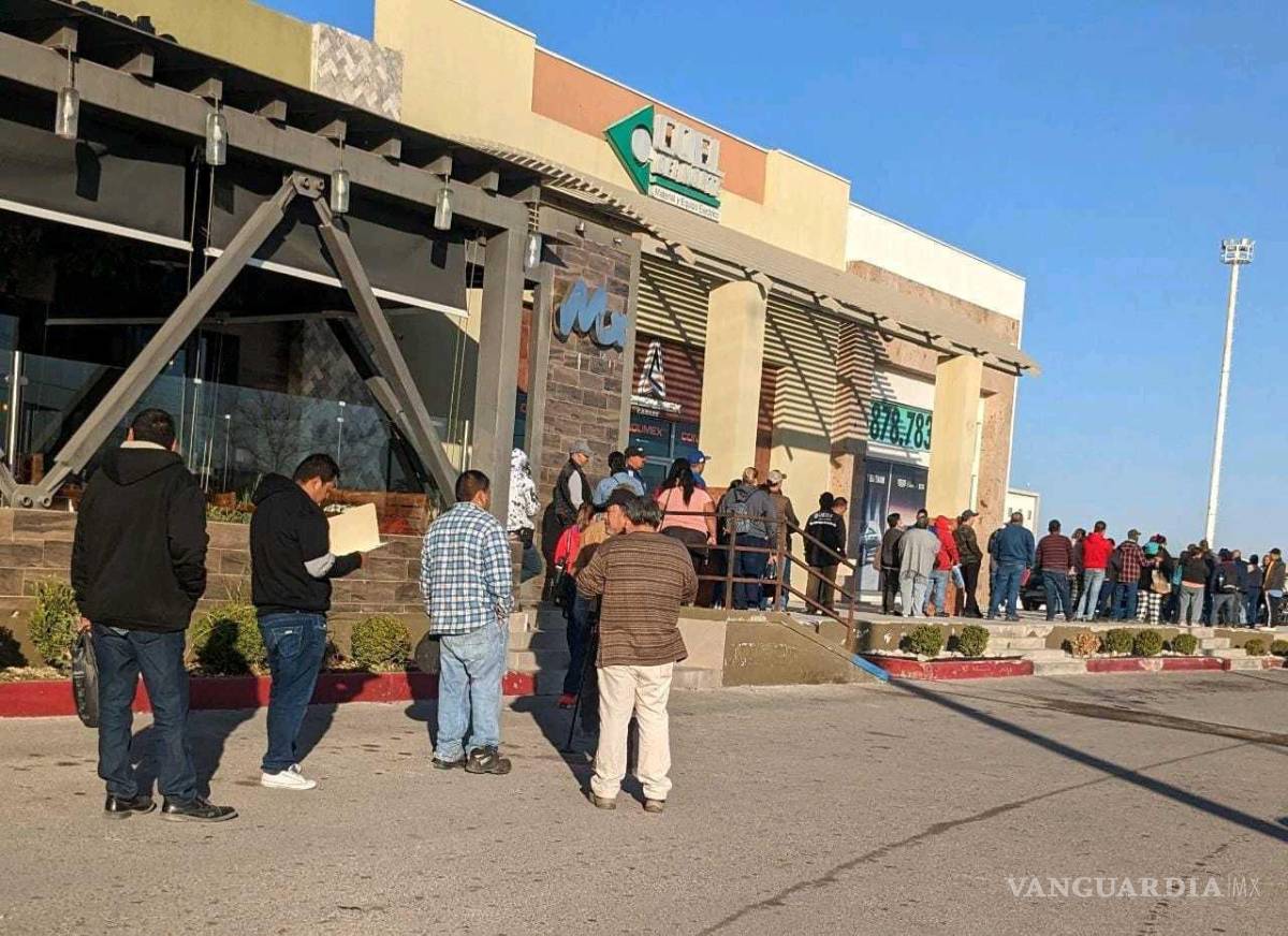 $!Detallaron que tan solo en diciembre de 2022 más de 332 mil acreditados realizaron su conversión, accediendo a mensualidades y saldos fijos durante el resto de la vida del crédito.