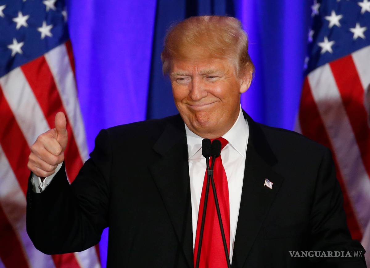 $!Trump: “Vamos a construir el muro y, por cierto, ¿quién va a pagarlo?” Votantes: “¡México!”