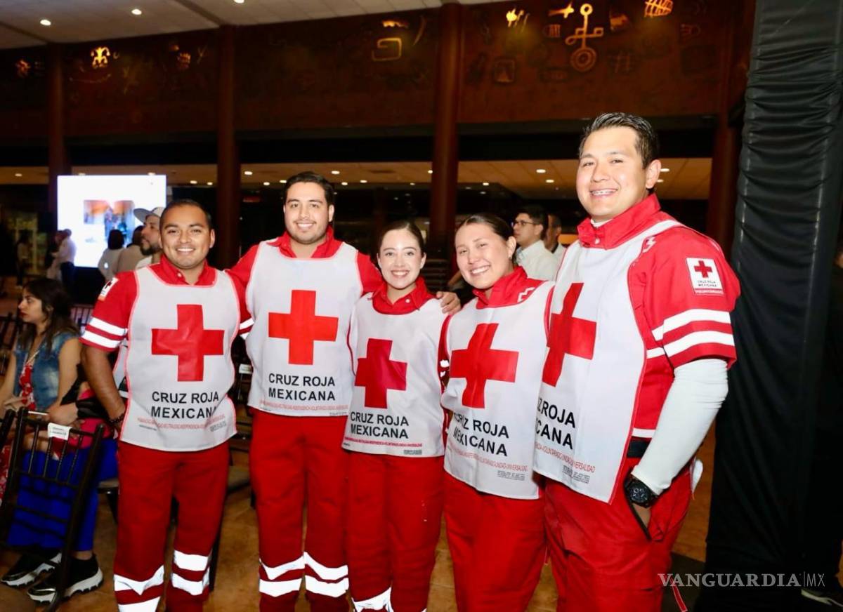 $!La labor de los rescatistas fue reconocida por los saltillenses.