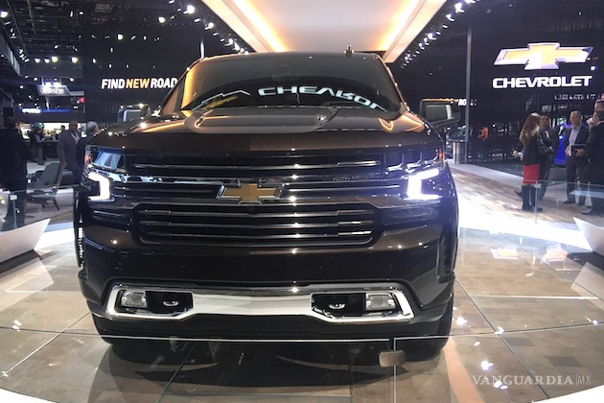 Chevrolet Silverado 2019 debuta en Detroit, con ocho versiones y nuevo motor diésel