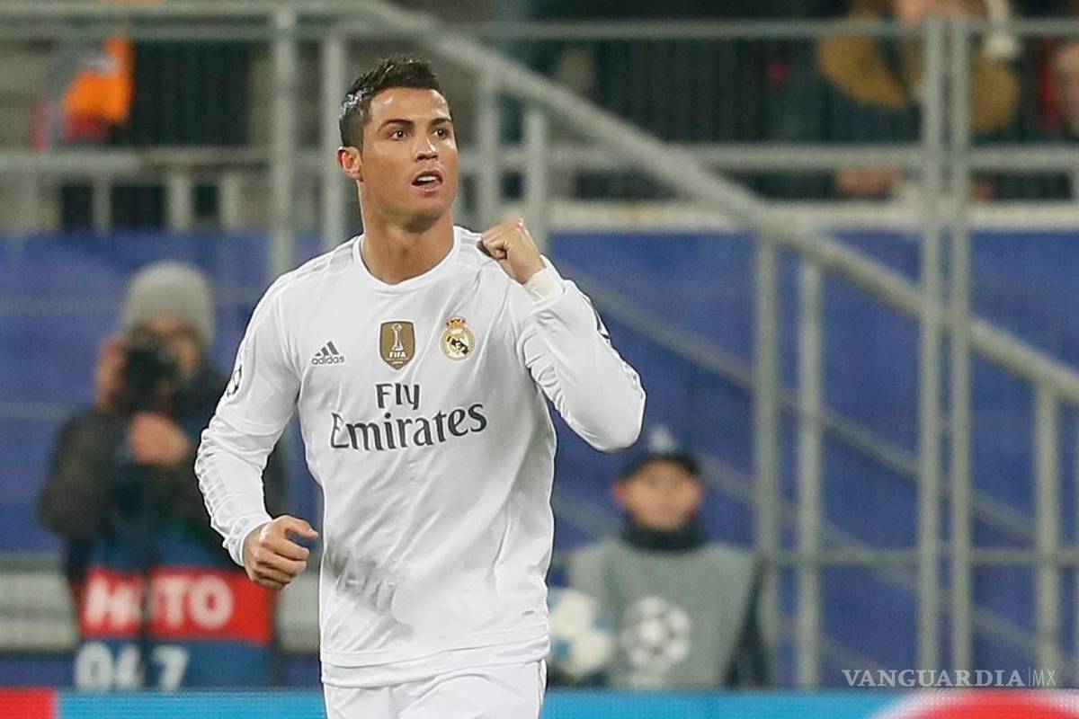 Cristiano Ronaldo habría aceptado oferta del PSG, revelan