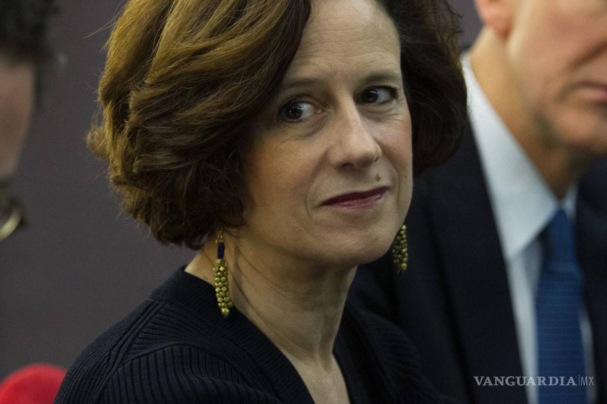 AMLO “no entiende que no entiende”, contesta Denise Dresser sobre Pedro Salmerón