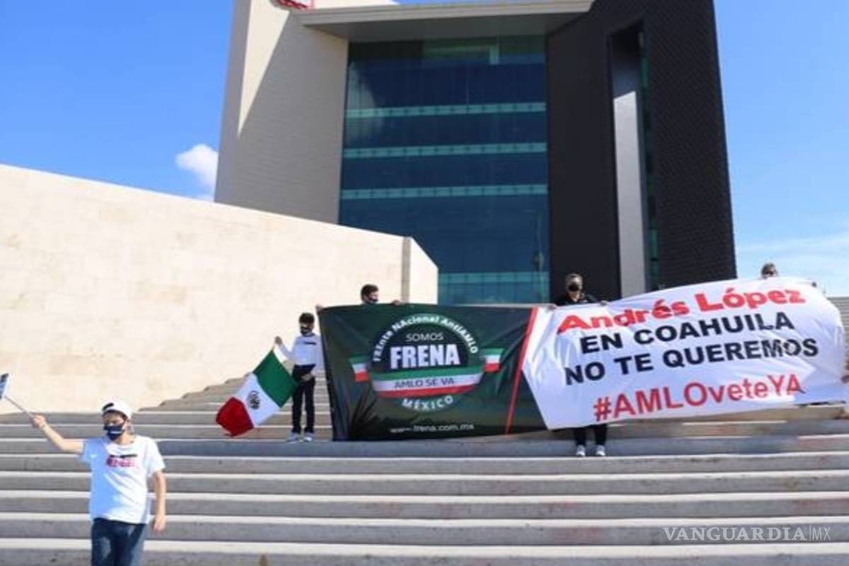 Participan unos 600 seiscientos vehículos en caravana Anti AMLO en Torreón