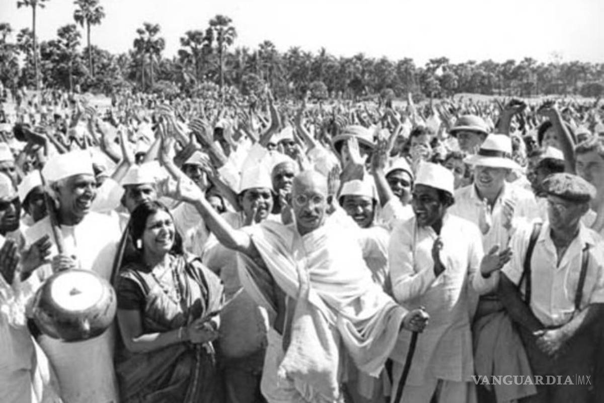 $!Mahatma Gandhi, icono de la paz y la tolerancia
