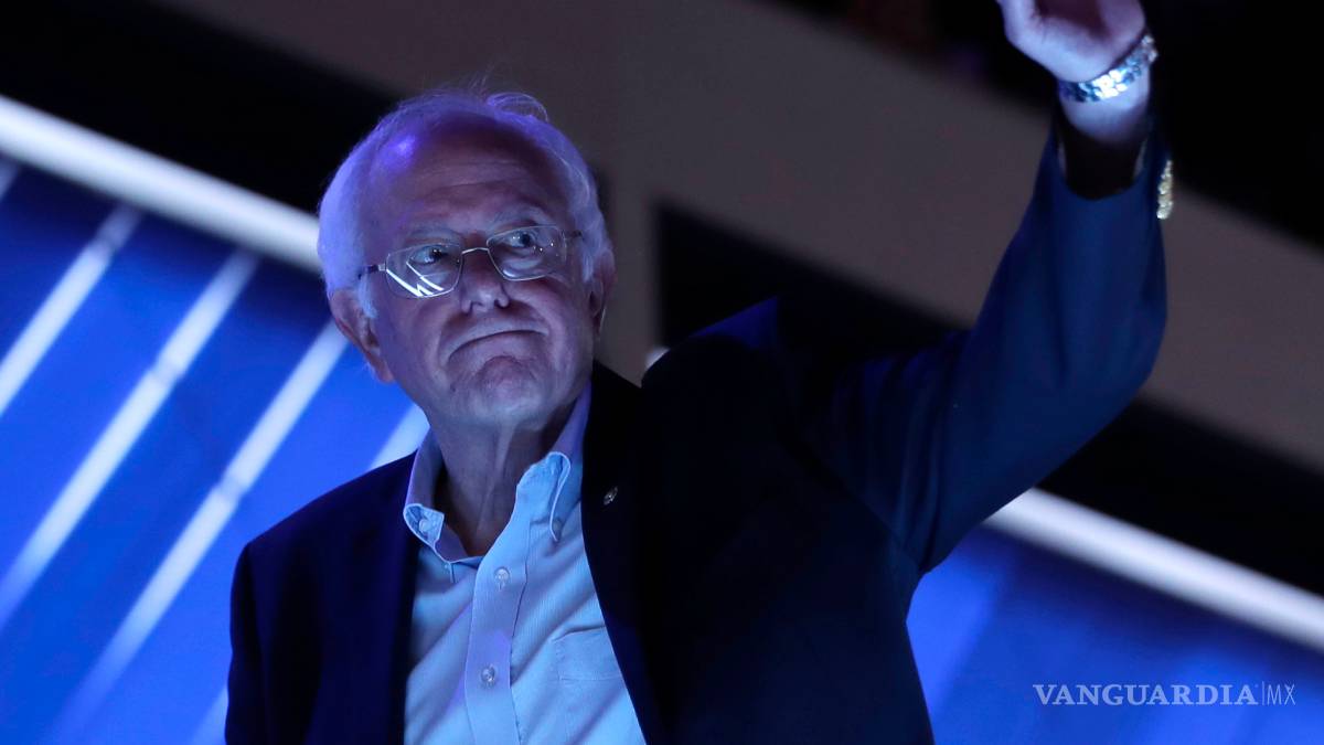Partido Demócrata se disculpa con Sanders