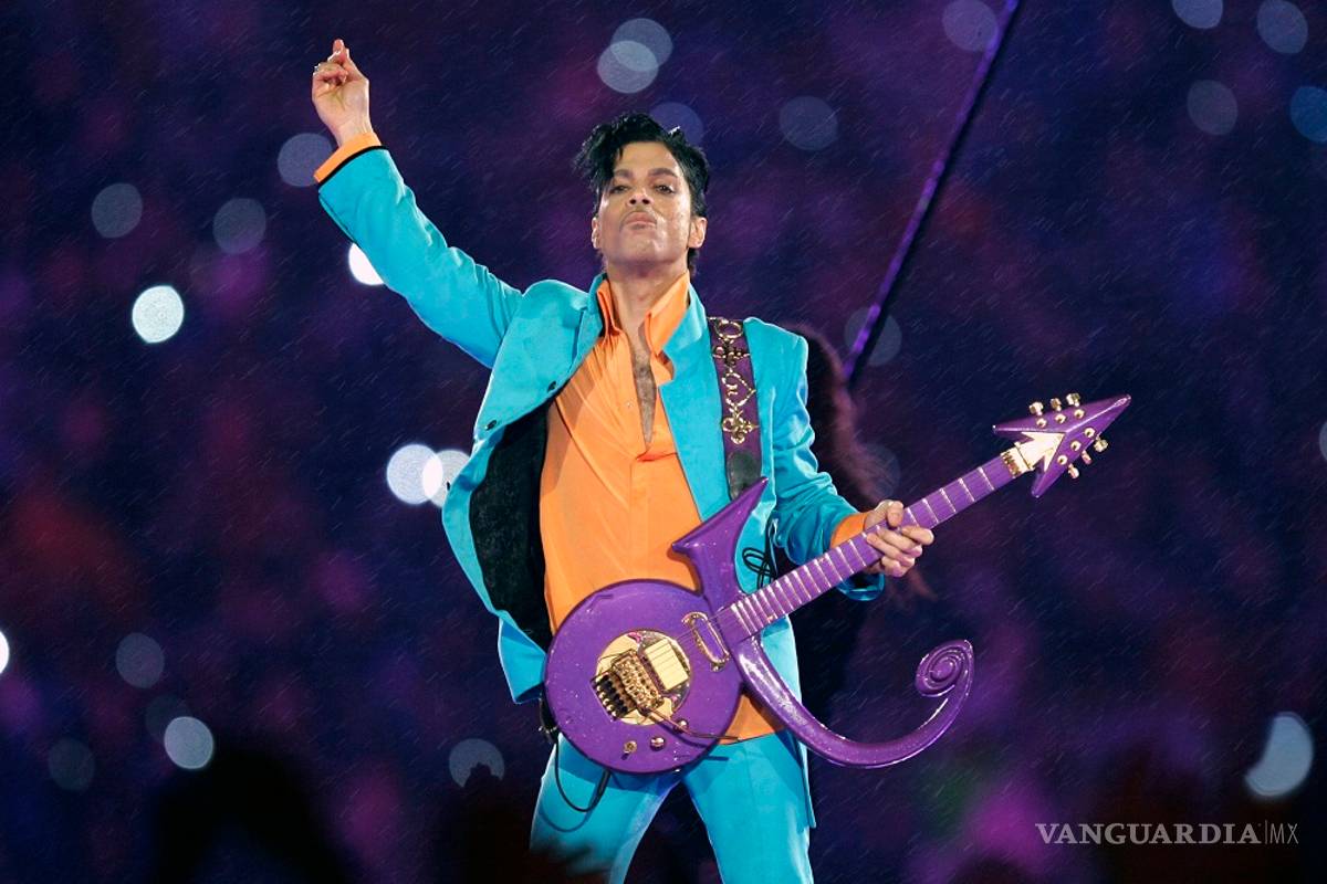 El espectáculo de medio tiempo del Super Bowl presentará holograma de Prince