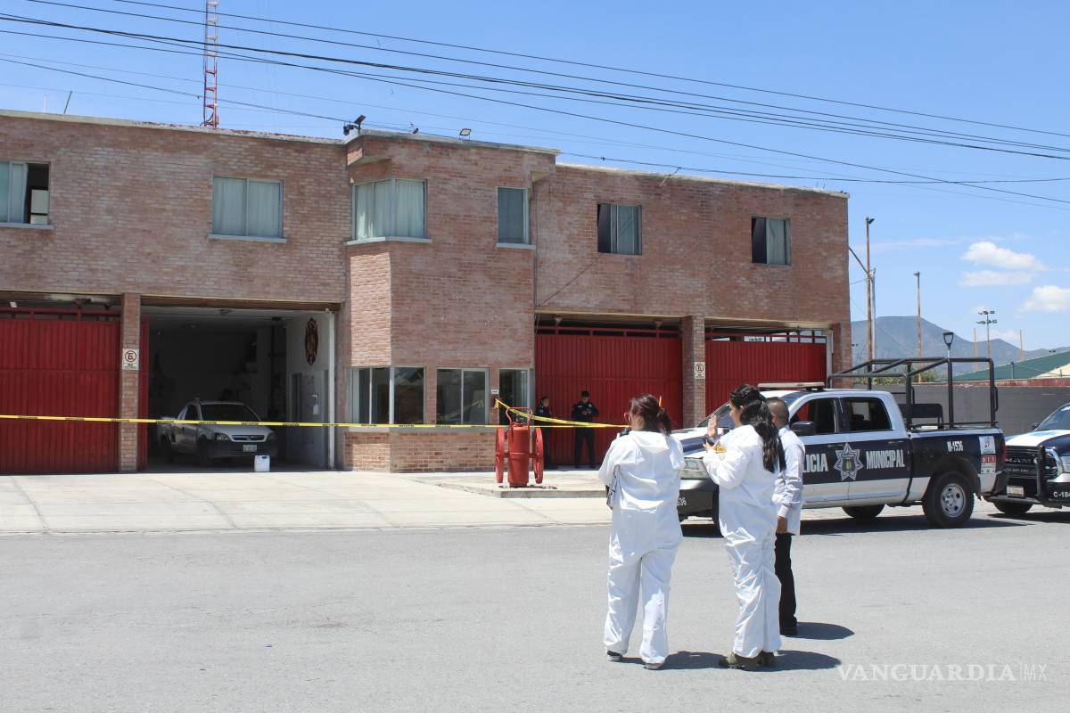 Muere joven obrero al caer en pileta de barro al sur de Saltillo