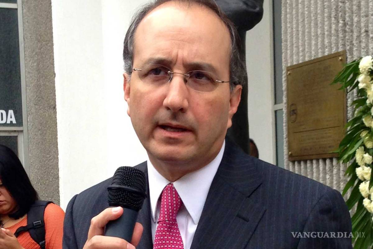 Vinculan a ex tesorero de Nuevo León en proceso judicial