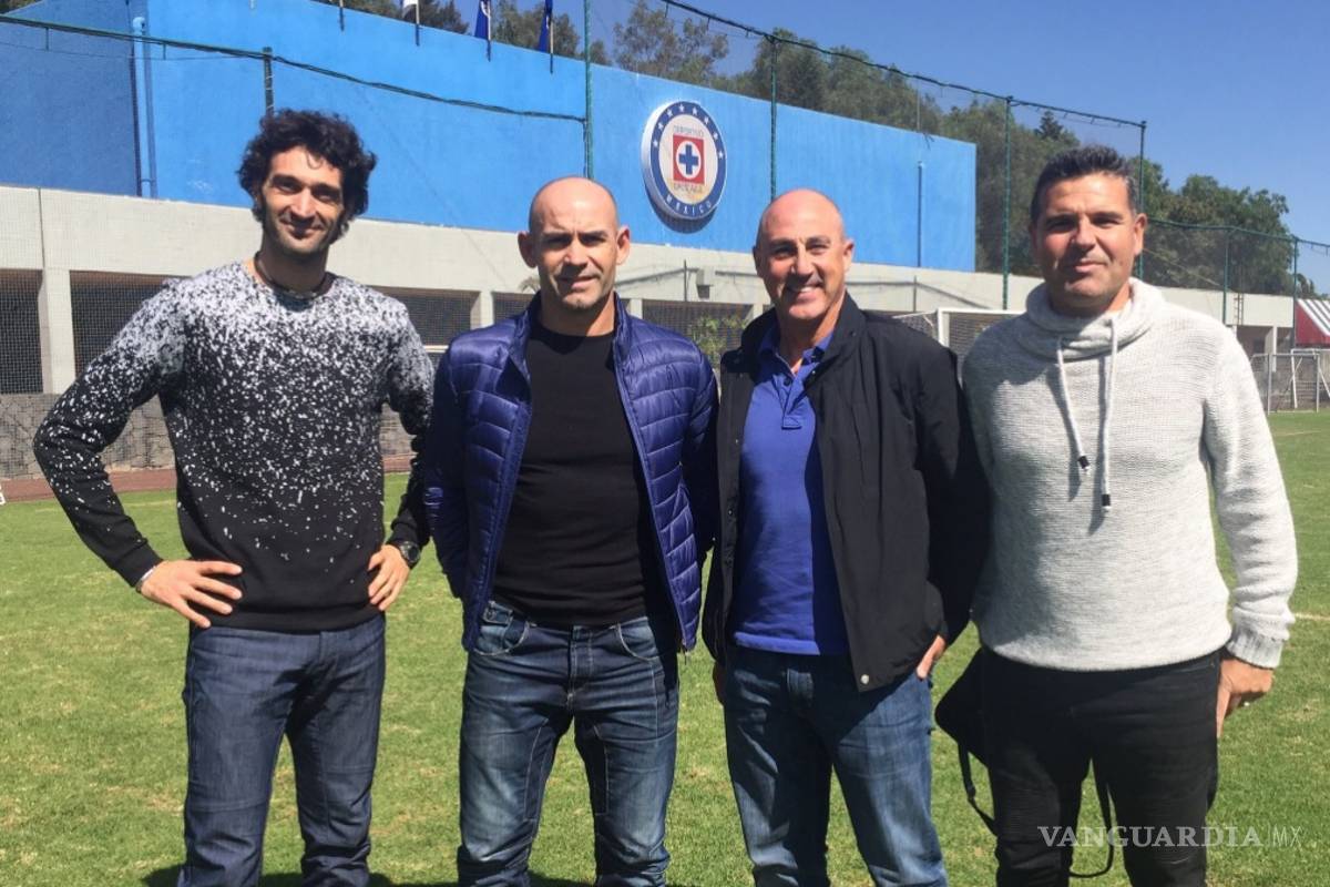 Paco Jémez, impresionado por instalaciones de la Máquina