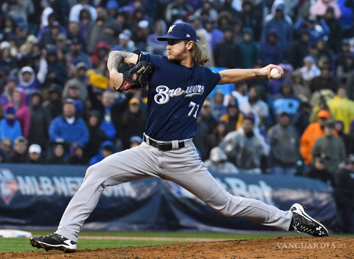 $!Cerveceros barren a los Rockies y van por la Liga Nacional