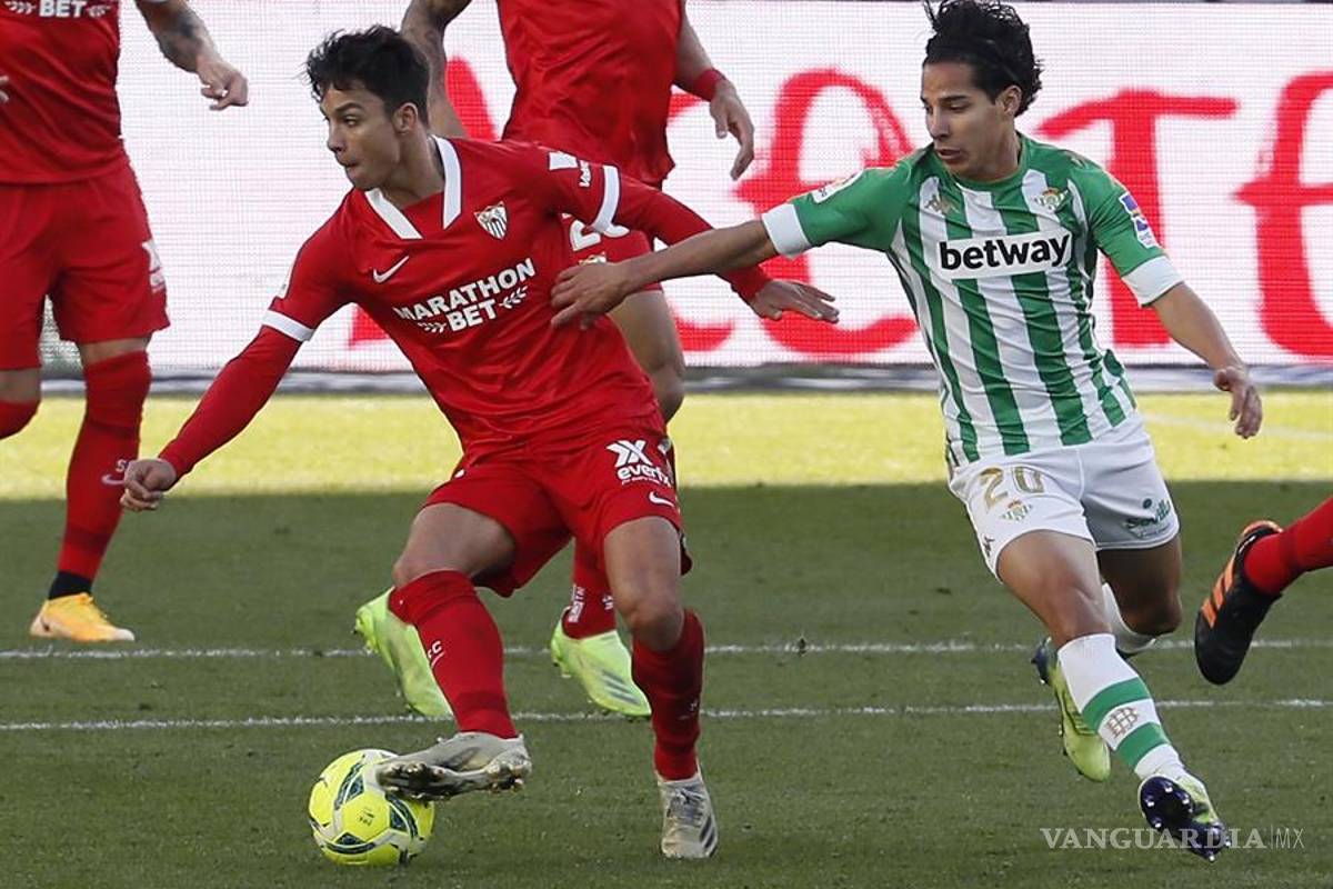 Diego Lainez brilla en empate del Betis