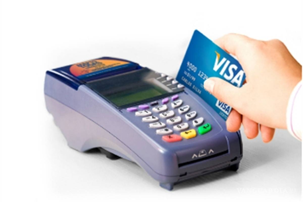 SAT checará tus compras con tarjetas, te multará si exceden tus ingresos