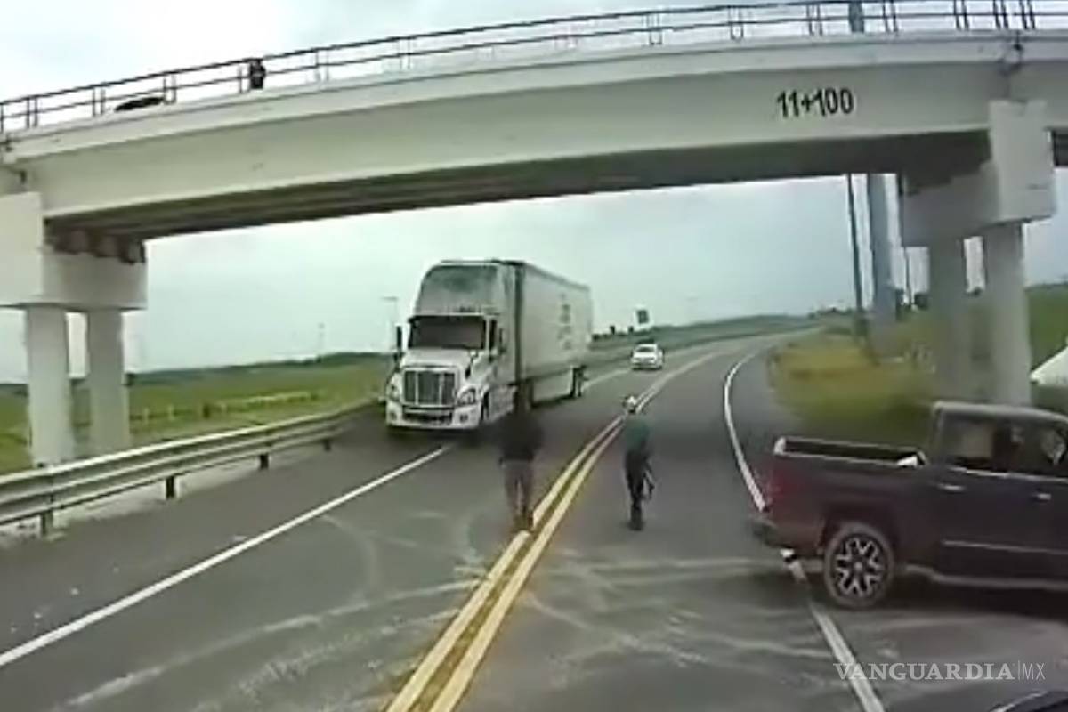 Denuncian asalto de 'sicarios' en Autopista Reynosa - Matamoros ¡paran tráilers a punta de armas!