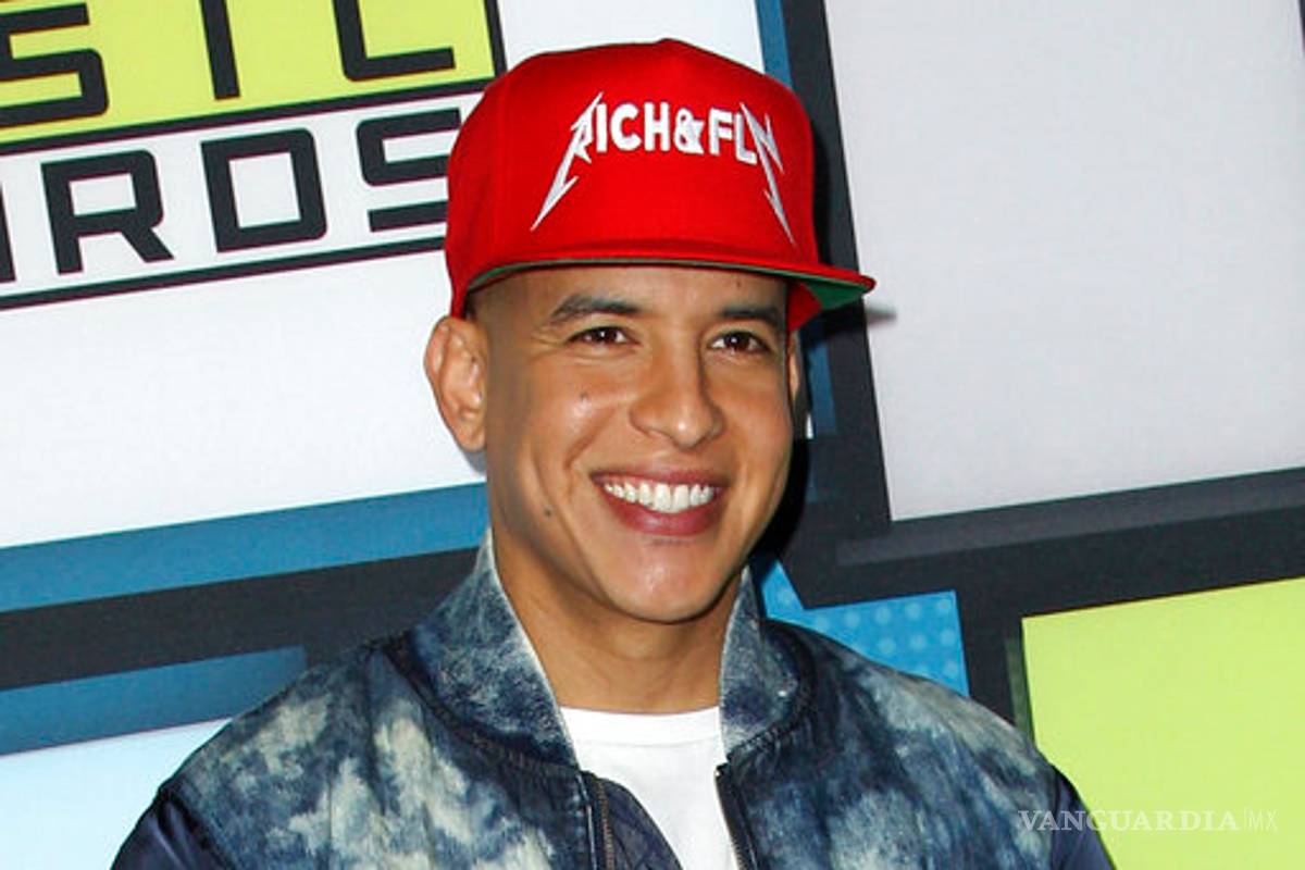 Daddy Yankee promete $1 millón para esfuerzos en Puerto Rico