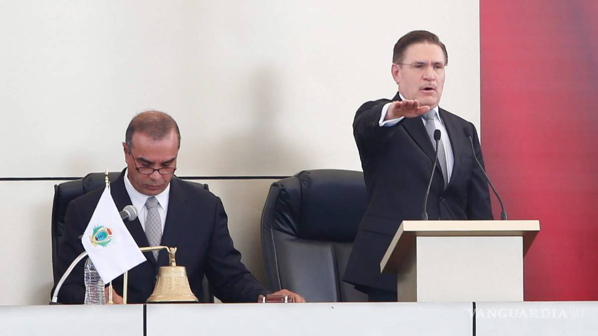 Se compromete gobernador de Durango a metrobús de La Laguna