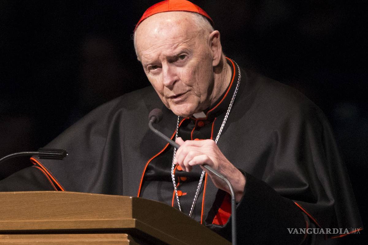Acusador de McCarrick coopera con autoridades de Nueva York