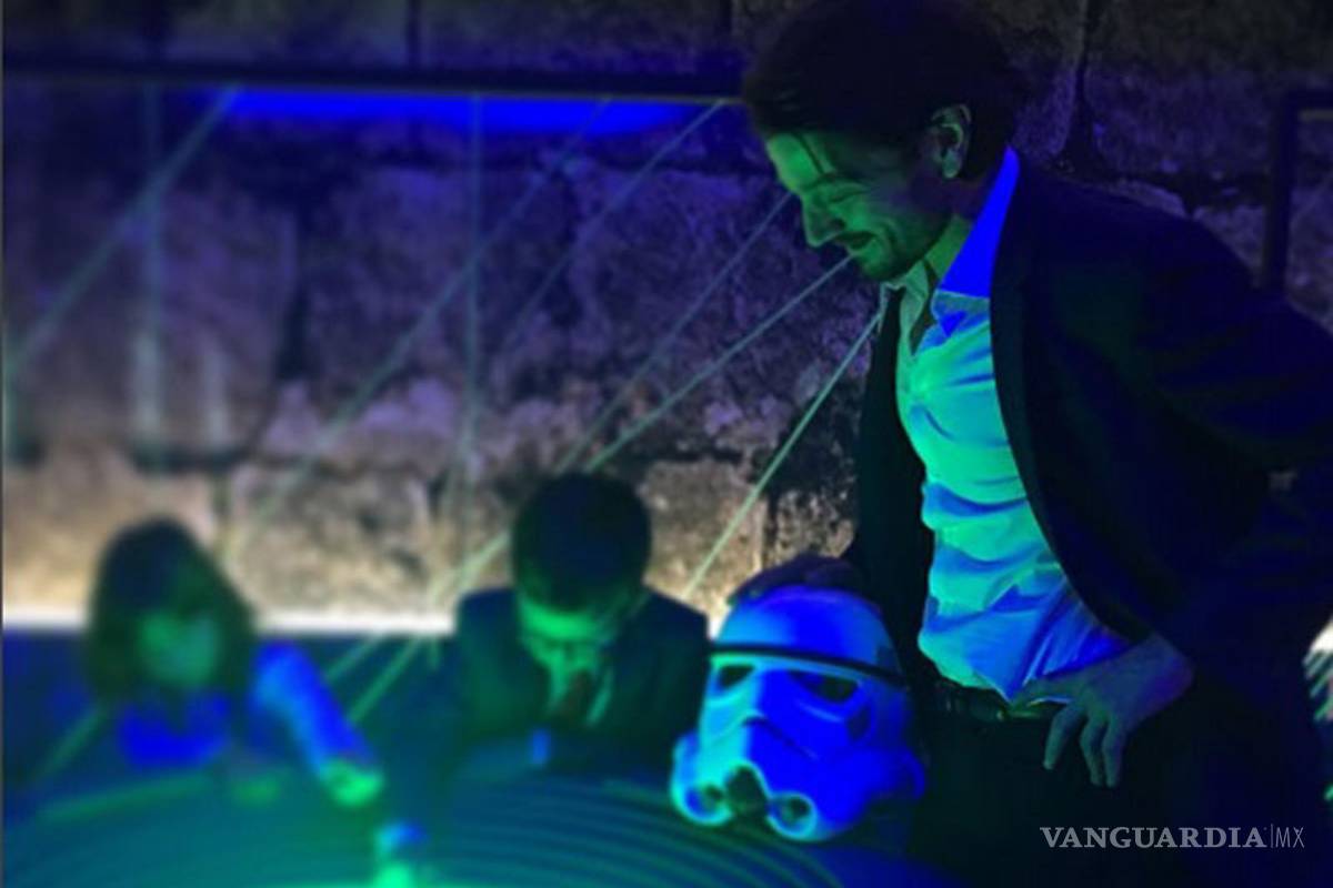 Diego Luna busca proteger a sus hijos de su fama